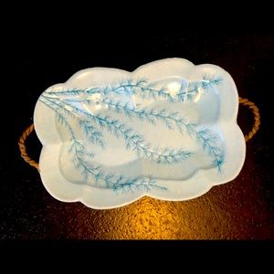 Ceramic soap or jewelry dish